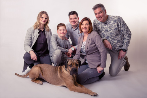 Familieportret in de studio