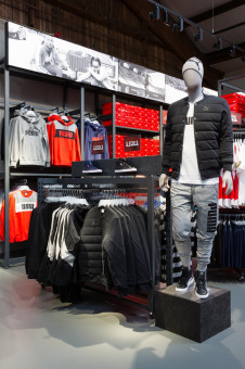 Interieurfotografie Concept Store PUMA Outlet